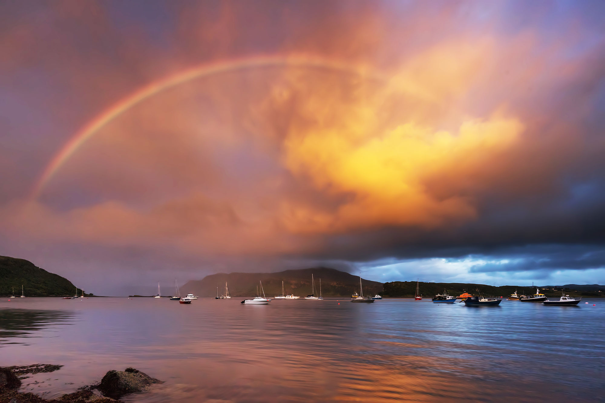 Stay at the Royal Hotel in Portree and see sea views of Portree Bay at our Portree Hotel